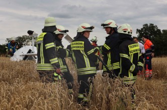 Einsatzfoto fib Flugzeug Unfall Gruentegernbach_ 2132.jpg